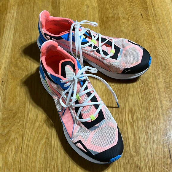 Preowned Men’s Puma Ultraride running shoe, coral/ blue/ white/black, size 12 - Picture 1 of 9